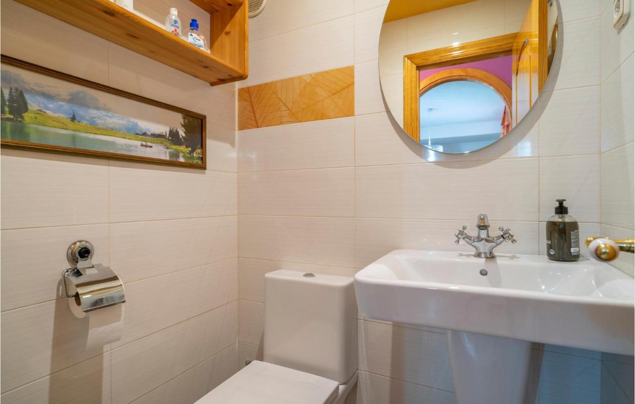 3 Bedroom Stunning Home In 托雷德尔马尔 外观 照片